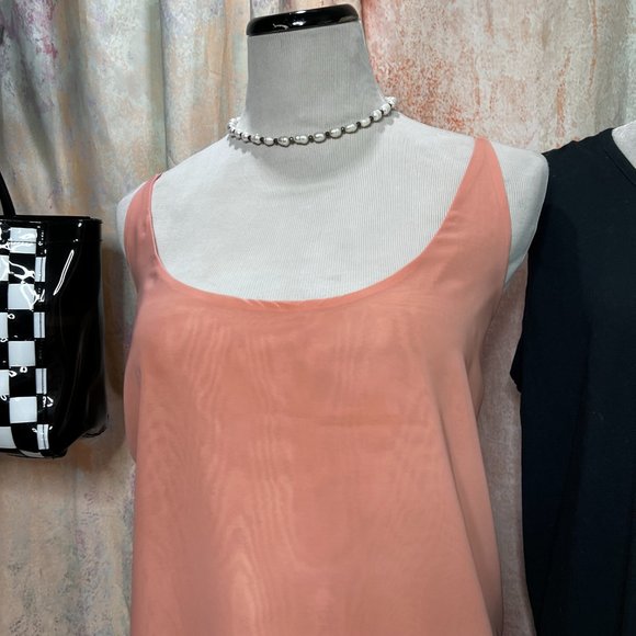 πRegna X / John F Gee Two Tank Tops one with a sexy back - Picture 3 of 16